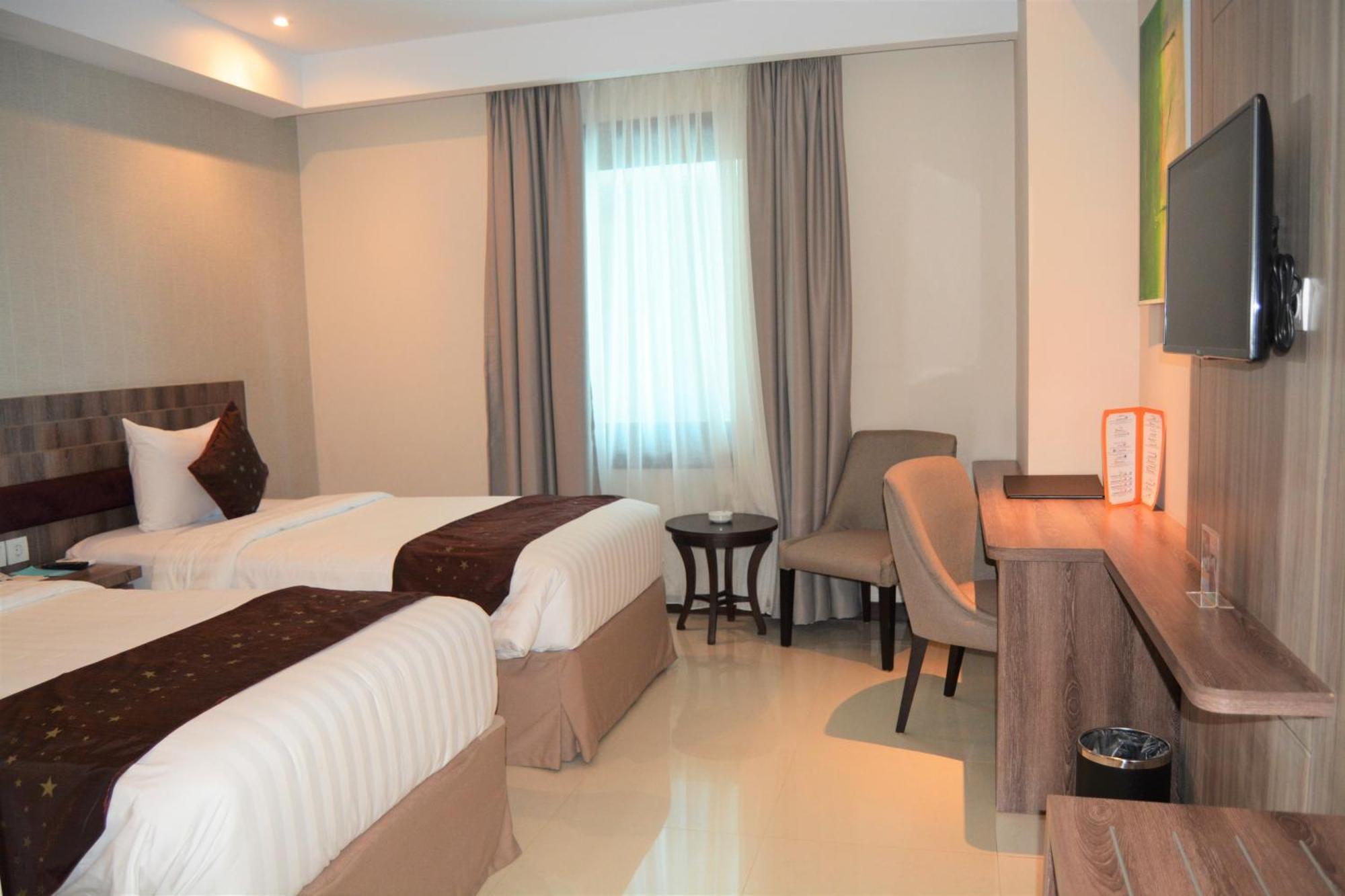 Tara Hotel Yogyakarta Tugu Pokoj fotografie