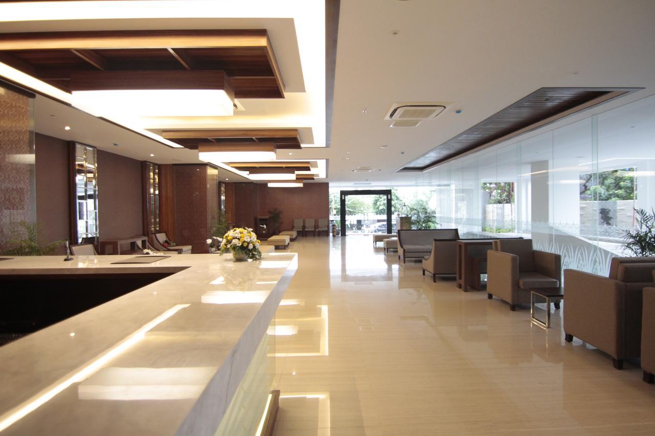 Tara Hotel Yogyakarta Tugu Exteriér fotografie