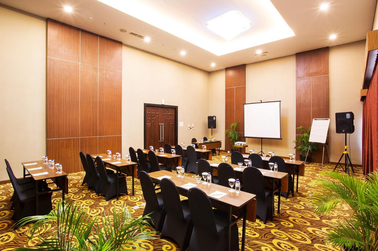 Tara Hotel Yogyakarta Tugu Exteriér fotografie