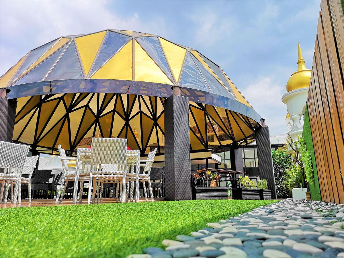 Tara Hotel Yogyakarta Tugu Exteriér fotografie
